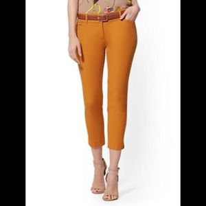 Audrey Crip Slim leg pants- size 12